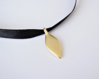 1990's Matt Gold Drop Choker, Black Ribbon Choker, 1990's Vintage Choker, Adjustable Length, 90's Jewellery, Choker