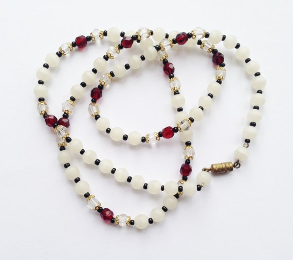 Red White & Black Long Bead Necklace // Genuine 6… - image 1
