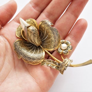 Large Damascene Flower Brooch, Vintage Spanish Damascene Brooch Pin, Big Vintage Brooch