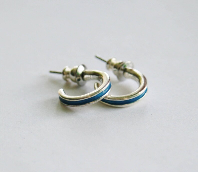 Silver /& Turquoise Semi-Hoop Earrings Silver Plated Studs 90/'s Vintage Hoop Earrings Pierced Ears Minimalist Made in the UK