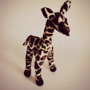 Plush giraffe ŽIVA