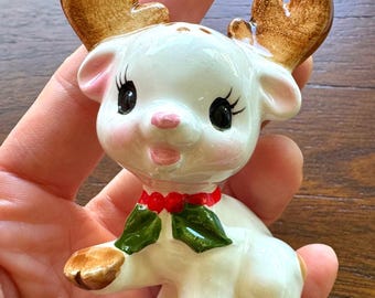 Vintage Lefton Baby Reindeer Ceramic Pepper Shaker - Mid Century Christmas Collectible - Replacement Shaker w Two Holes - Porcelin Ceramic