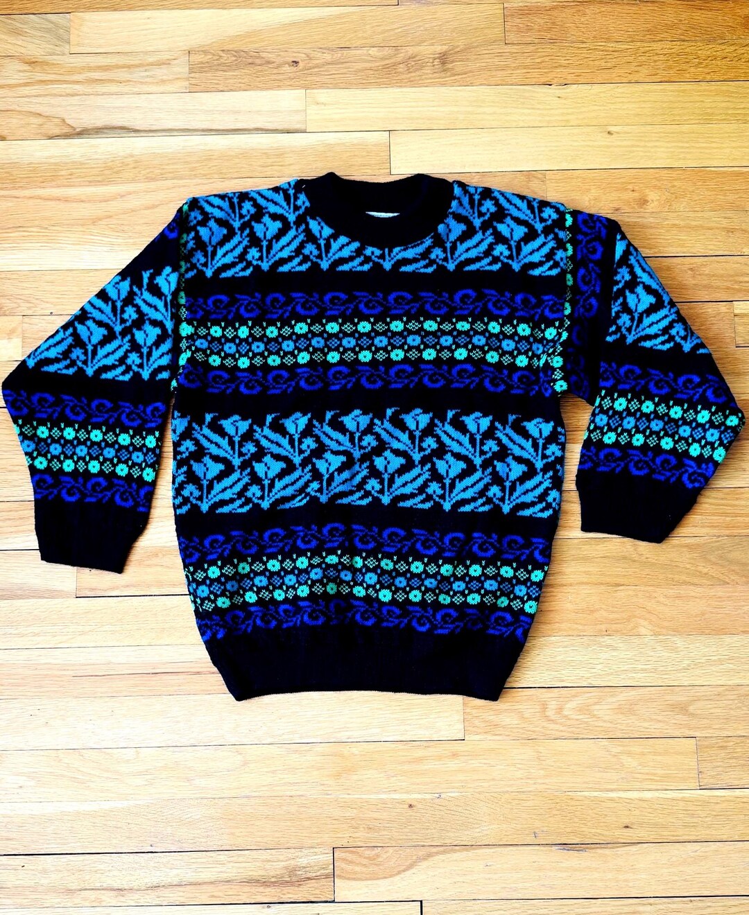 Vintage 90s Sweater - Heather Navy Blue and Lime Green - Pop