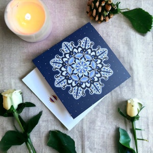 Carte-cadeau de voeux mandala Noël nouvel an flocon de neige