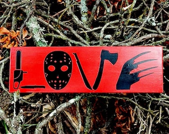 Horror Movie Love wooden sign, I Love Horror, Horror Movie sign, Horror Love sign, Scary Movie, Scary Movie Love, I love Scary Movies sign