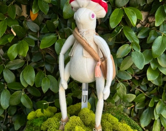 Magic Mushroom Guide - Albino Edition | Plush Mushroom