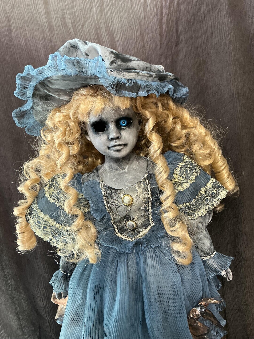 Old Fashioned Ghostly Lady, Spooky Doll, Day of the Dollies - Etsy
