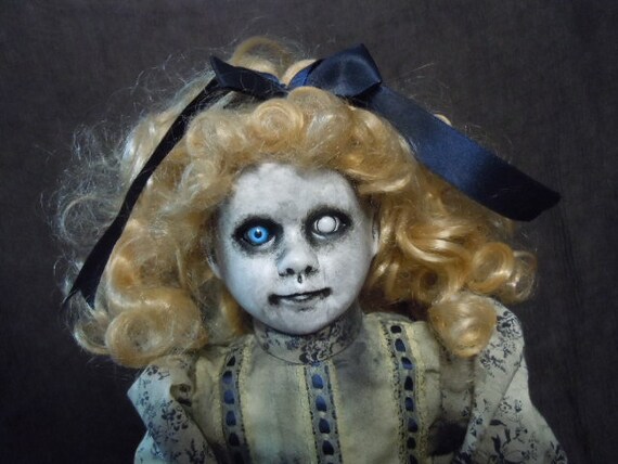 spooky dolls