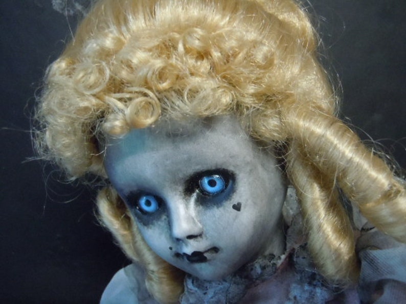 18th Century Ghostly Spooky Creepy Altered Doll #617 Dark Art Horror Collectible Day of the Dollies