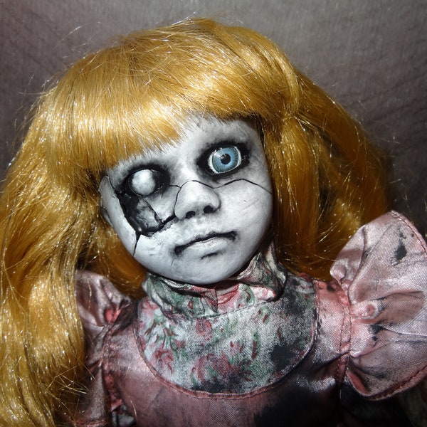 Creepy Girl Doll with Cracked Face  Scary Doll  Spooky Doll  Evil Doll  Horror Doll  Macabre Decor  Day of the Dollies #486