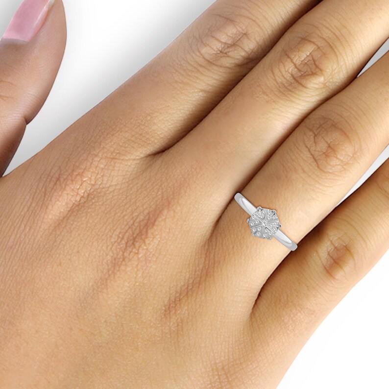 White Diamond Sterling Silver Flower Ring 110 Carat T.W