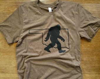Bigfoot Oklahoma T-Shirt: Unisex Sasquatch Okie Tee