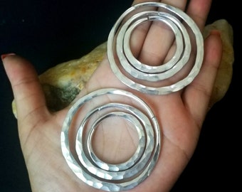 8 gauge Hammered Hoops   Set of Hoops  - Stretched Ears