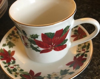 Gibson Everyday Christmas Dinnerware Gibson Poinsettia Holiday Pattern Replacement Tea Cup Soup Bowl Dessert Dish Porcelain Christmas Dishes