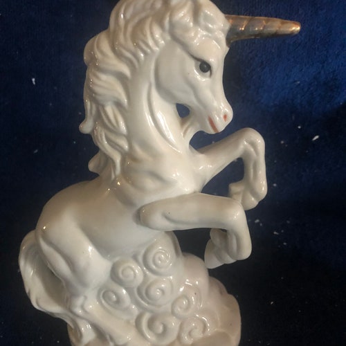 UNICORN Figurine@CRYSTAL Glass MYTHICAL BEAST@UNIQUE FANTASY Gift@Favourite@HORN 