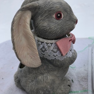 Vintage 1989 House of Lloyd Bunny Rabbit Planter Vase Ceramic Garden Rabbit Figurine Yard Decor Easter Decoration Collectible Holiday Decor