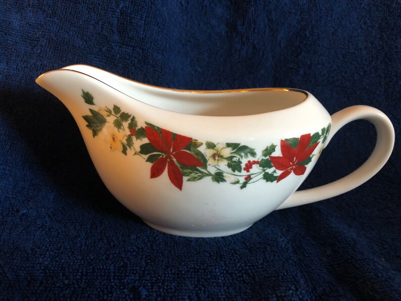 Gibson Everyday Christmas Dinnerware Gibson Poinsettia Holiday Etsy