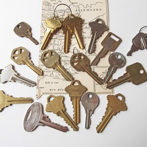 20 Keys with Blank Backs for Jewelry, Engraving, Junk Journals and Metal Sculpture