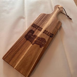 Personalized Acacia Cutting Board Custom Engraved Name and Design, Perfect for Weddings/ Anniversaries / Birthdays / Parties / Gifts / Small
