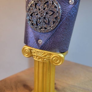 Leather bracelet/cuff