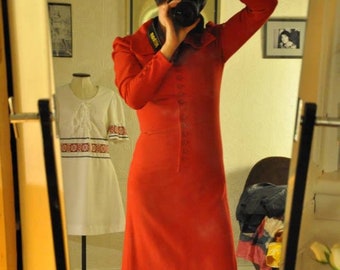 Vintage Late 60s/Early 70s Red Famosella Fitted Buttoned Elegant/Sexy Maxi Dress
