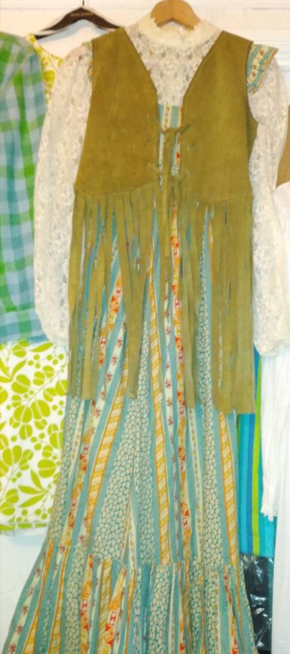 Vintage 60s Lace and Cotton Floral Prairie Maxi D… - image 3
