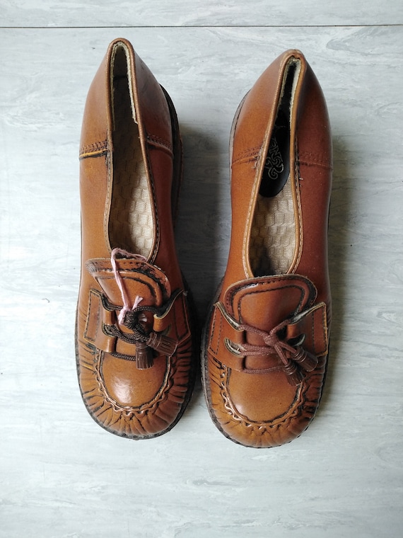 Vintage 70s Chestnut Brown Vegan Platforms UK Size