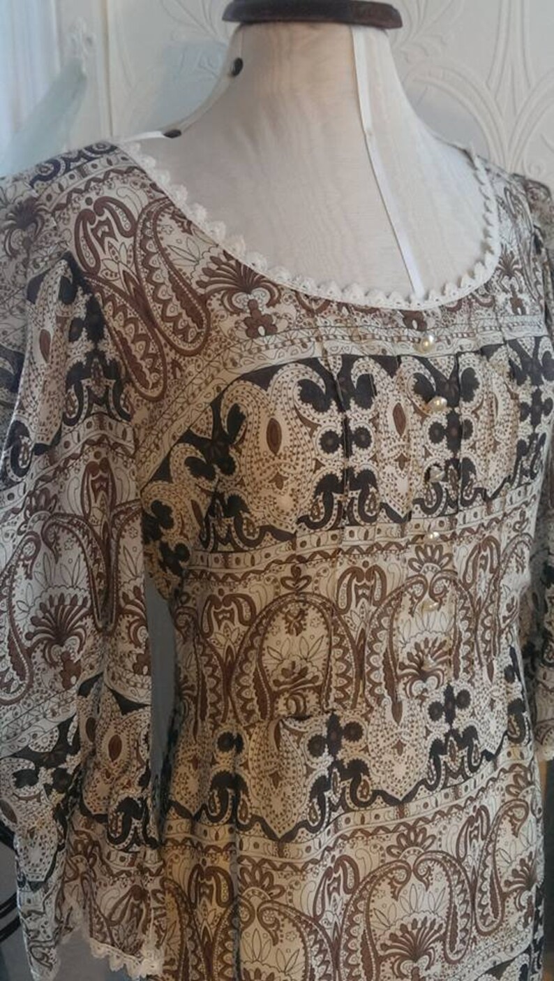 Black and White Victoriana Psychadelic Dress Vintage 60s Brown