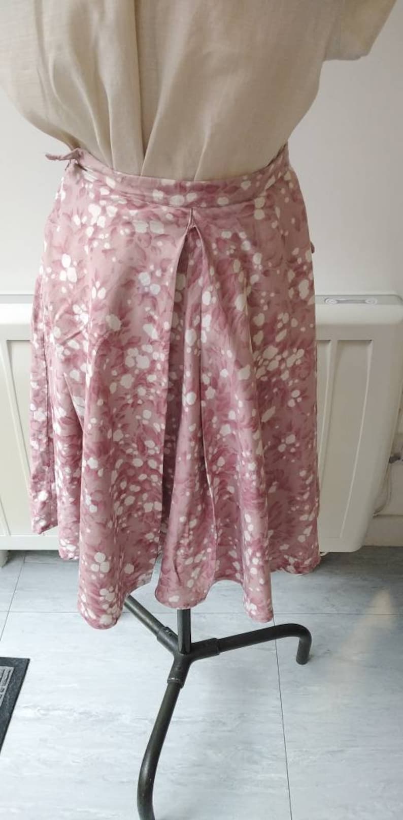 Vintage Rare 50s Novelty Print Inverted Pleat Skirt