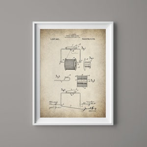 May include: A vintage patent drawing for a "Thread Spool Holder" with the patent number 1,007,481. The drawing shows a spool of thread with a mechanism for holding and dispensing the thread. The patent was filed by F.T. Bailey and granted on May 18, 1914.