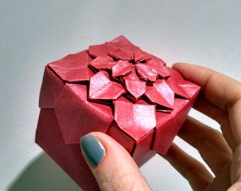 Origami Flower Box with a lid (2 square pieces of paper)