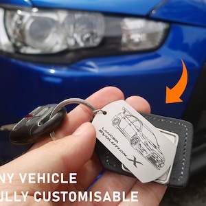 Gepersonaliseerde stalen autosleutelhanger en geschenkdoos lasergegraveerde roestvrijstalen sleutelhanger. Elk voertuig, perfect voor autoliefhebbers! sleutelhanger: