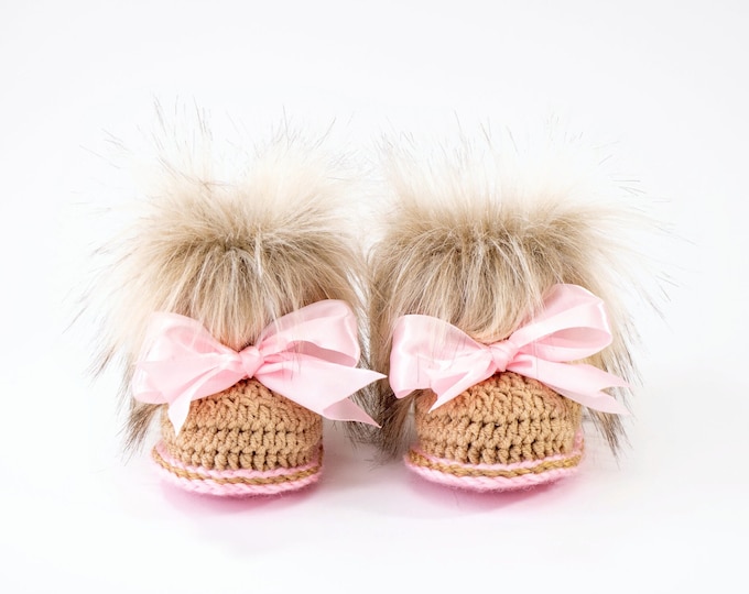 Gold and pink Baby girl Faux fur Booties with bows, Crochet baby booties, Newborn girl winter shoes, Baby girl gift, Preemie girl booties