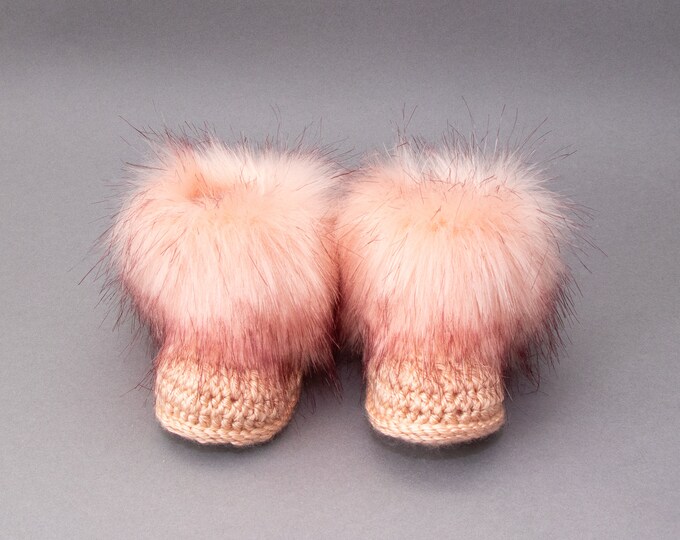 Peach melba Baby girl booties, Fur Booties, Preemie girl shoes, Fur Baby Booties, Crochet booties, Newborn winter booties, Baby girl gift