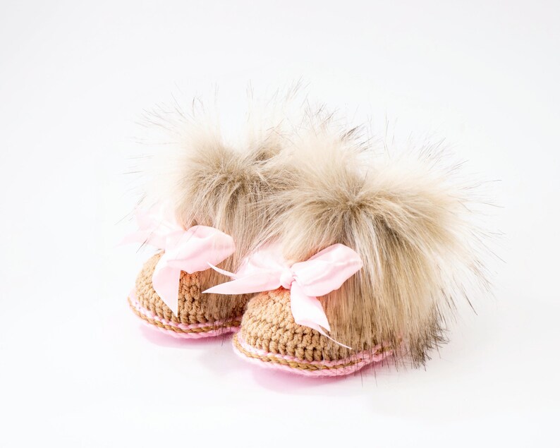 Gold and pink Baby girl Faux fur Booties with bows, Crochet baby booties, Newborn girl winter shoes, Baby girl gift, Preemie girl booties image 3