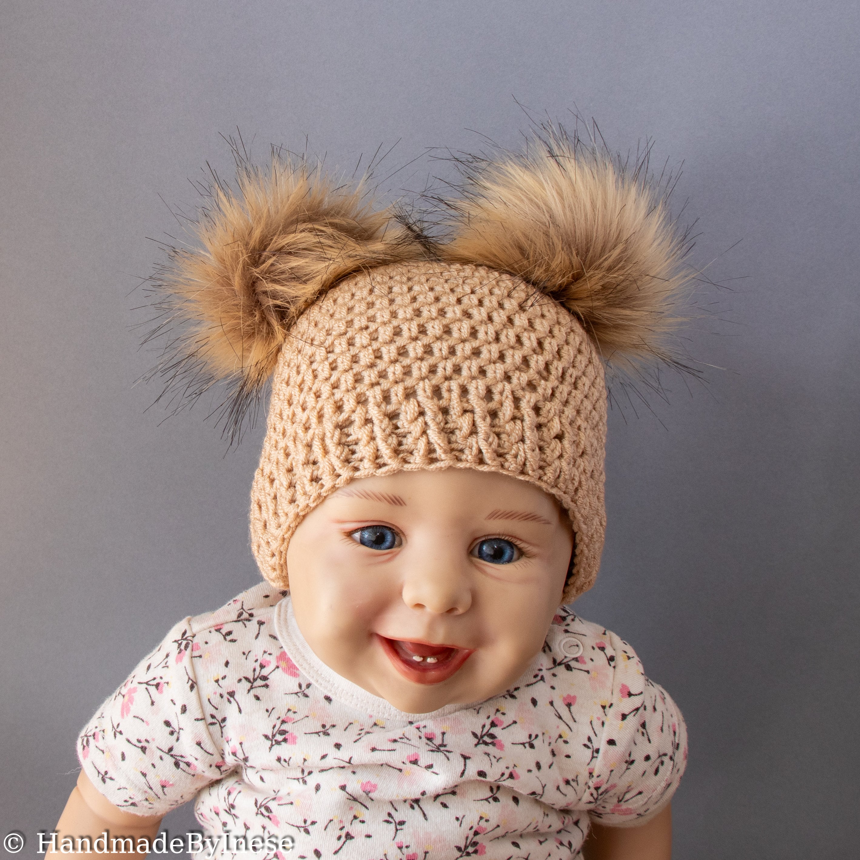 Baby winter hat with pom pom sales