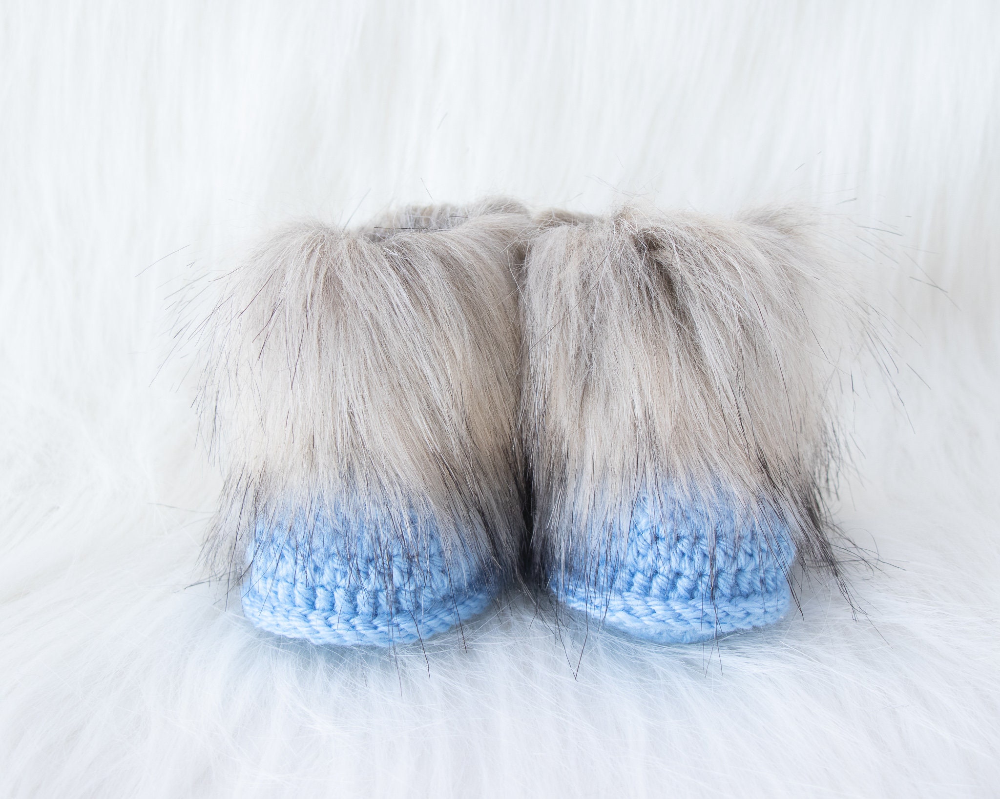 hb baby booties