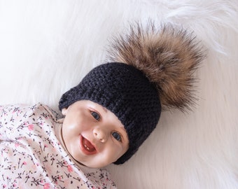 Black beanie hat, Fur pom pom hat, Black Baby hat, Crochet hat, Newborn hat, Baby Winter hat, Baby boy beanie, Preemie hat, Gender neutral