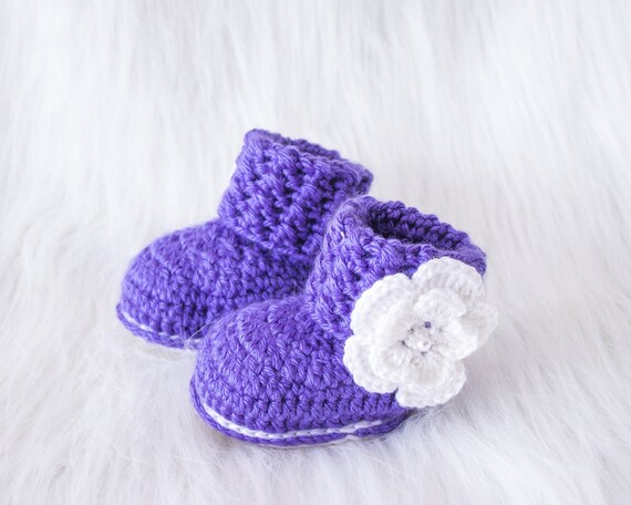 Purple baby booties Baby girl booties 