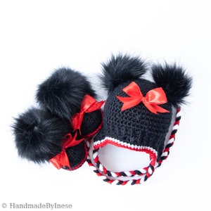Minnie Mouse Inspired Baby girl double pom pom hat and faux fur booties with bows, Crochet baby girl earflap hat, Baby girl booties image 7