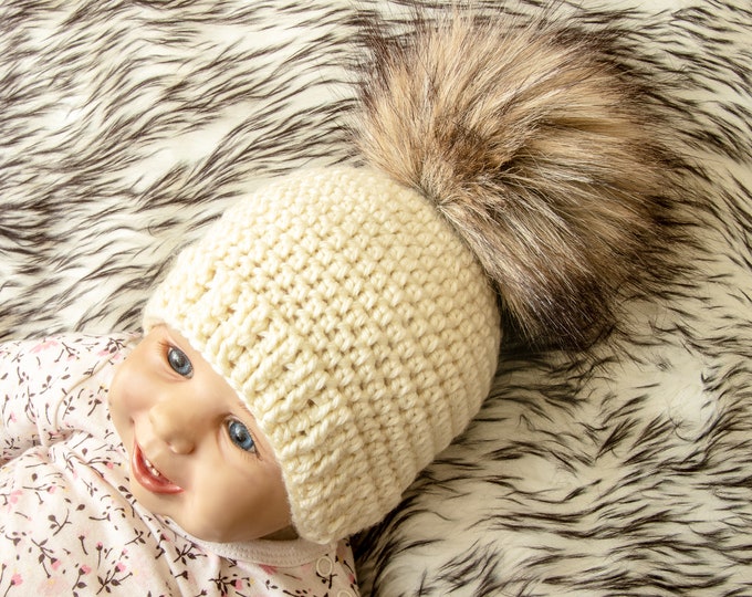 Crochet pom pom beanie - Fur pom pom beanie - pom hat - neutral baby hat - Faux fur hat - Winter hat - Baby Hat - Kids hat - Baby beanie