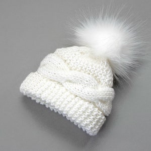 White hand knitted baby fur pom pom hat, Faux fur booties, Baby winter clothes, Baby shower gift, Gender neutral Newborn outfit, Preemie set image 6