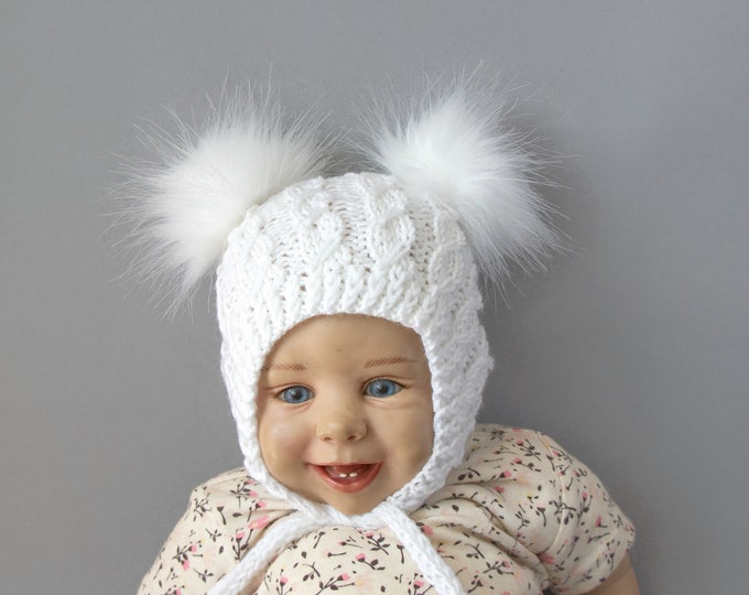 White Hand knitted Double pom pom baby bonnet, Knitted bonnet, baby hat, Newborn hat, Fur pom pom hat, Toddler hat, gender neutral hat