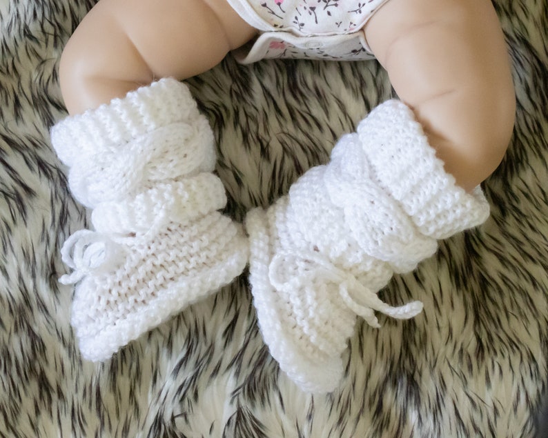 Hand knit White baby boots, Cable knitted Baby booties, Gender neutral baby booties, Newborns booties, White booties, Baby winter boots image 1