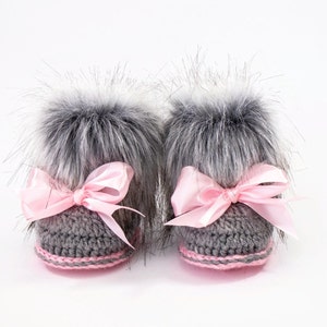 Gray and pink Baby girl double pom pom hat and bootie set, Newborn Girl gift, Baby girl winter clothes, Preemie girl clothes, Fur booties image 6