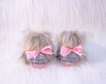 Crochet Faux Fur Baby Booties, Infant booties with bows, Baby girl gift, Pink and gray Newborn girl shoes, Uggs, Furry Baby boots, baby gift
