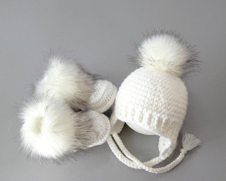 White and Black Baby pom pom hat and boots, Crochet baby outfit, Baby winter clothes, Pom pom hat, Fur booties, Gender neutral newborn set image 1