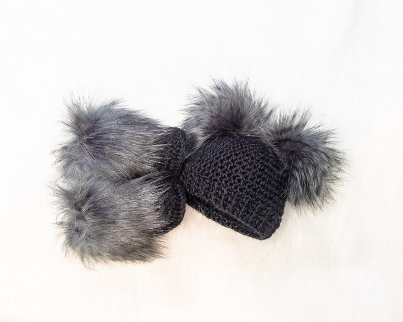 baby black pom pom hat