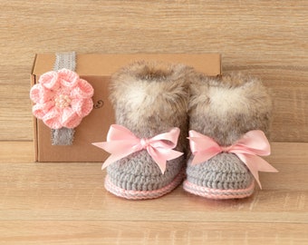 Baby booties and headband set - Baby girl gift - Newborn shoes - Crochet baby set - Baby girl Photo prop - Baby shower gift - Pink and gray