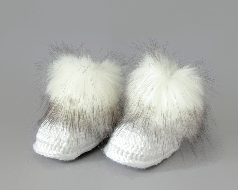White Booties and Hat set, Faux fur booties, Fur pom pom hat, Hat and Booties set, Gender Neutral Baby Shower Gift, Baby winter clothes image 10